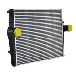 VOLVO ALKATRÉSZ : 8671694-1029772-Volvo-Intercooler