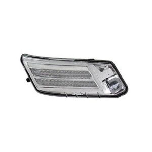 VOLVO ALKATRÉSZ : 31290873-1033539-Volvo-Nappali menetfény, bal