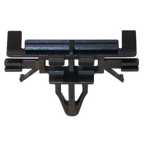 VOLVO ALKATRÉSZ : 31304111 - Patent, első szélvédő melletti díszléc