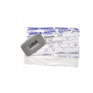 VOLVO ALKATRÉSZ : 39986969 - Patent, tetőkárpit (Szélső)